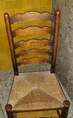 Stevige, zware antieke stoel - Zeer goede staat, Antiek en Kunst, Antiek | Meubels | Stoelen en Sofa's, Ophalen of Verzenden