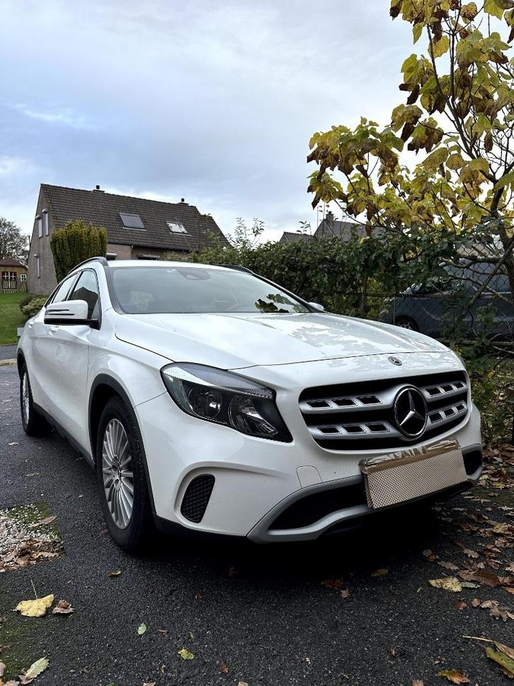 Mercedes Gla 200, Auto's, Mercedes-Benz, Particulier, GLA, ABS, Achteruitrijcamera, Adaptive Cruise Control, Airbags, Airconditioning