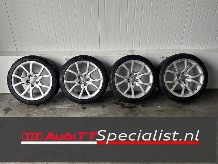 Winterbanden set op 18" velgen Audi A5 ( 2008-2014 ), Auto-onderdelen, Banden en Velgen, Banden en Velgen, Winterbanden, 18 inch