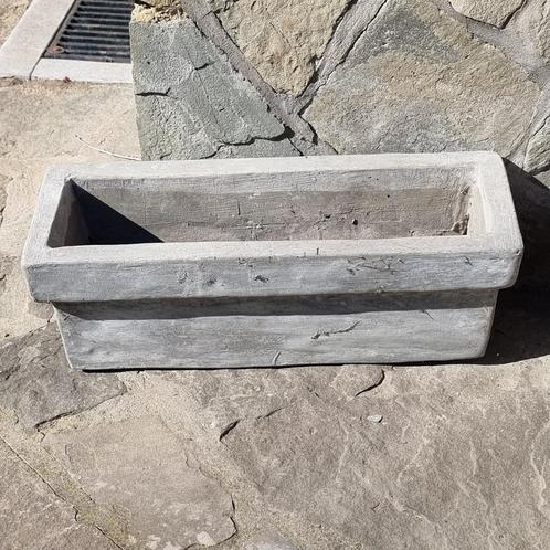 Betonnen bloembakken 8€/st, Tuin en Terras, Bloembakken en Plantenbakken, Beton, Balkon, Tuin, Minder dan 30 cm, Minder dan 60 cm