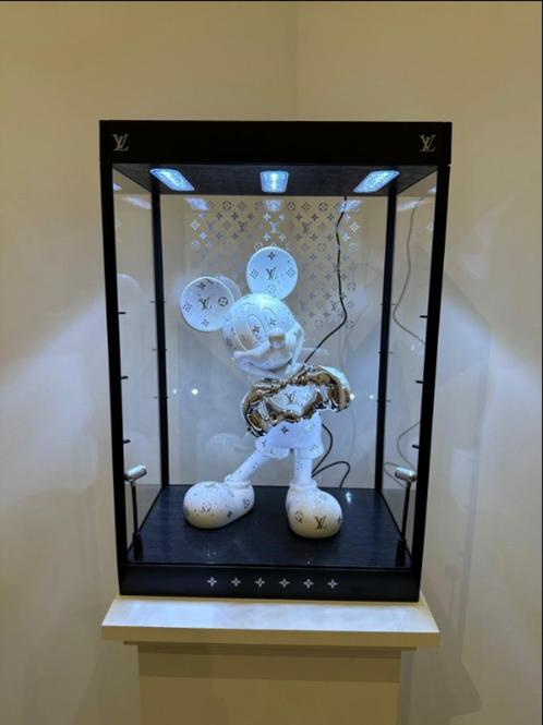 Art'Pej - Mickey Louis Vuitton, Antiquités & Art, Art | Objets design, Enlèvement