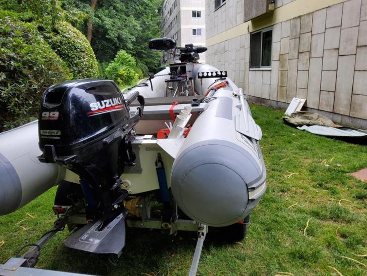 ZODIAC  RIB visboot polyester dubbelwandig, Watersport en Boten, Vis- en Consoleboten, Zo goed als nieuw, Tot 10 pk, 3 tot 6 meter