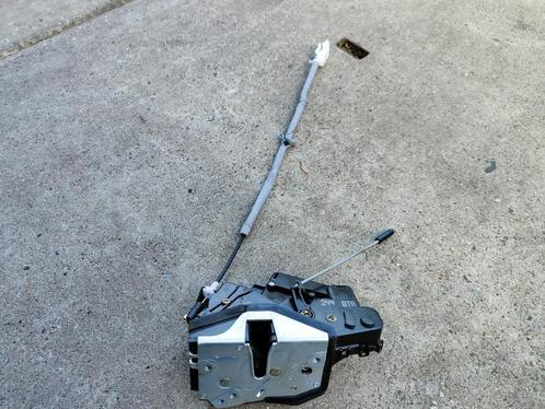 Deurslot EU rechts voor binnenzijde deur BMW E46 51217011244, Auto-onderdelen, Carrosserie, BMW, Gebruikt, Ophalen of Verzenden