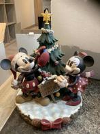 Medium figurine disney mickey minnie, Enlèvement ou Envoi