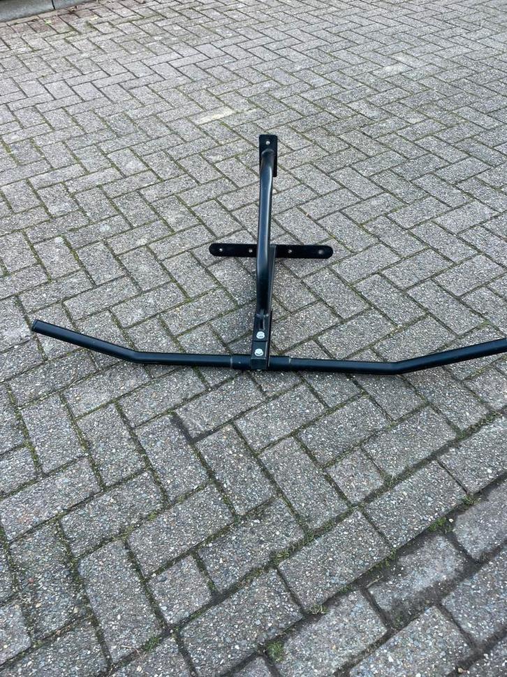 Fitnees baar. Optrekstang, Sport en Fitness, Fitnessmaterialen, Zo goed als nieuw, Ophalen of Verzenden
