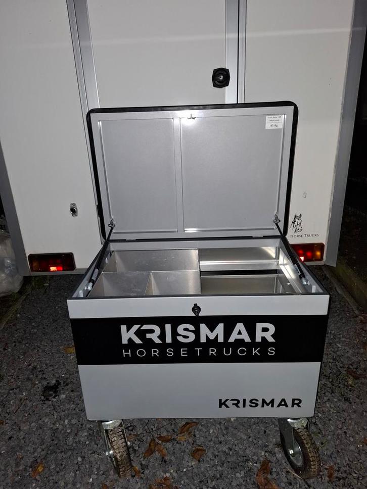 Krismar wedstrijd kast model S, Dieren en Toebehoren, Paarden en Pony's | Hoofdstellen en Tuigage, Nieuw, Overige soorten, Ophalen