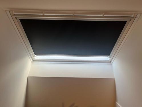 Rolgordijn Velux, Huis en Inrichting, Stoffering | Gordijnen en Lamellen, Nieuw, Zwart, Ophalen