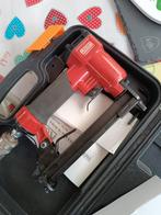 Nietmachine op compressor, Ophalen, Zo goed als nieuw