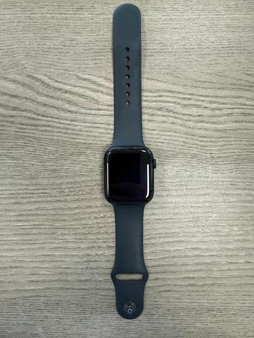 Apple Watch Series 8 - GPS - 45mm Middernacht Aluminium beschikbaar voor biedingen