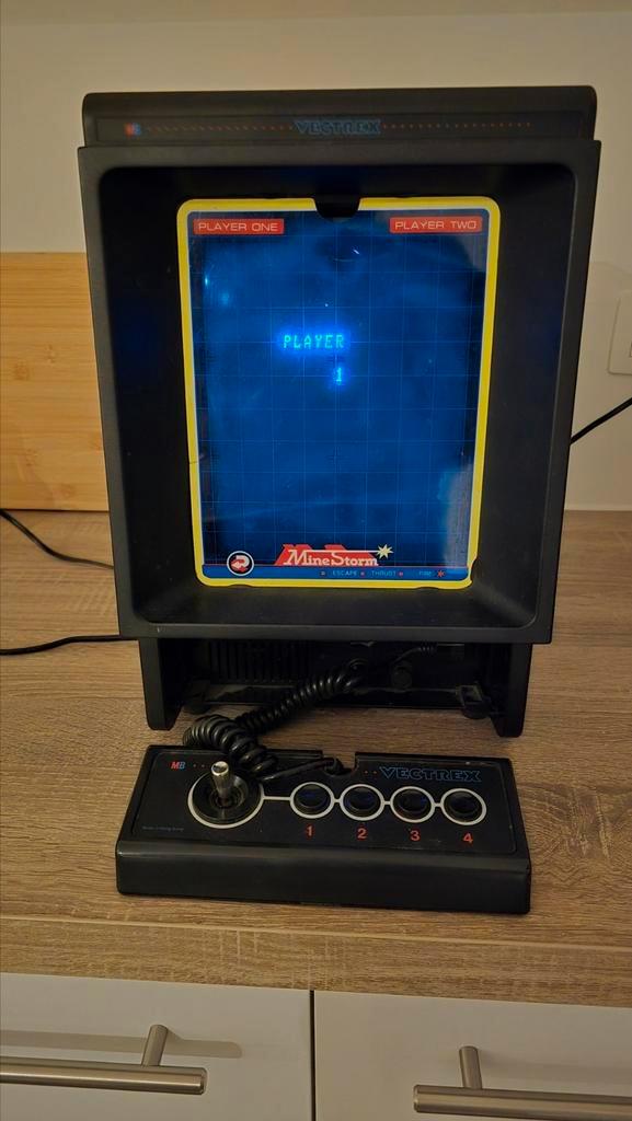 Vectrex - MB - console en clean sweep, Games en Spelcomputers, Spelcomputers | Overige, Zo goed als nieuw, Ophalen