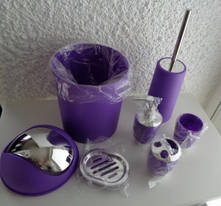 Salle de Bain Accessoire Salle de Bain et WC. Violet Neuf, Huis en Inrichting, Badkamer | Badtextiel en Accessoires, Nieuw, Overige typen