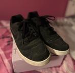 Sneakers met veters, Nike., Zwart, Nike, Ophalen of Verzenden, Sneakers