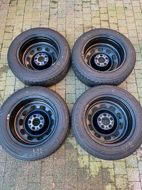 Winterbanden bmw f30-34 5x120, Auto-onderdelen, Banden en Velgen, Band(en), Winterbanden, 16 inch, 205 mm, Personenwagen, Gebruikt