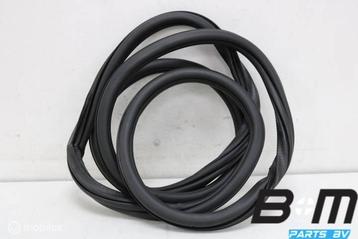 Portierrubber rechtsvoor VW Golf 7 5drs 5G4867912 beschikbaar voor biedingen
