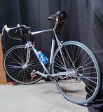 retro.vintage koersfiets, Ophalen