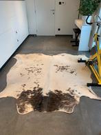 Stierenhuid tapijt, Overige vormen, 200 cm of meer, 200 cm of meer, Gebruikt