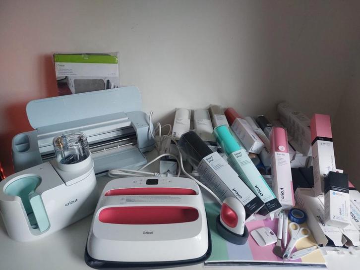 CRICUT starterspakket, Hobby en Vrije tijd, Knutselen, Zo goed als nieuw, Ophalen