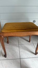 Bankje massief eik 50 x 34 x h 42cm, Ophalen, Gebruikt