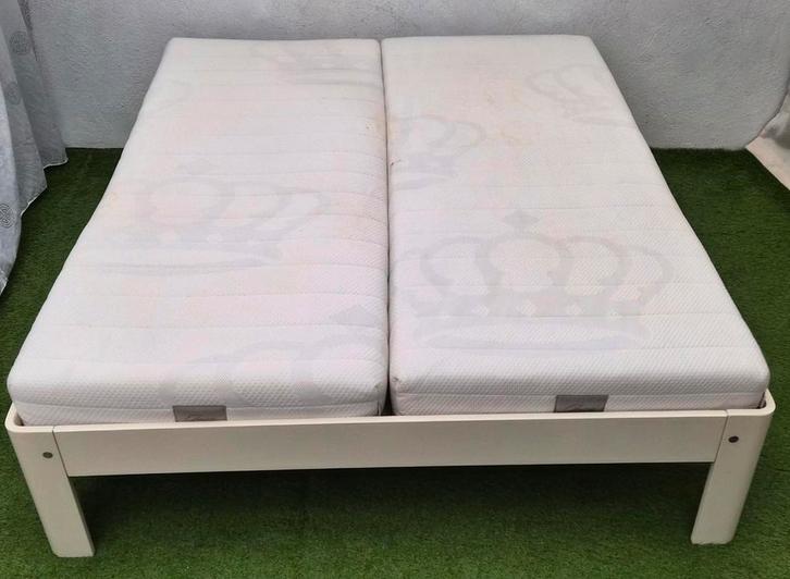 Auping Auronde Bed 180x210cm
48cm Hoog (Seniorenhoogte), Huis en Inrichting, Slaapkamer | Beddengoed, Zo goed als nieuw, Ophalen of Verzenden