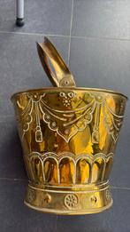 Seau à charbon, Enlèvement, Cuivre