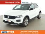 Volkswagen T-Roc 2.0 TSI Sport 4Motion (bj 2018, automaat), Auto's, Automaat, Stof, 1984 cc, Wit
