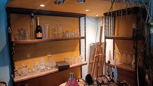Bar tonneau avec étagères en bois, Huis en Inrichting, Overige Huis en Inrichting, Gebruikt, Ophalen