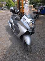 silver wing 400 cc, 10.000km !, Scooter, 12 t/m 35 kW, Particulier, 2 cilinders