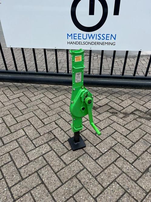 Dommekracht/domme kracht/kelderwind/kelder wind 3000KG, Doe-het-zelf en Bouw, Gereedschapskisten, Gebruikt, Ophalen
