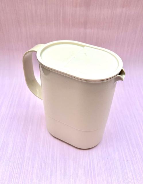 Tupperware Vintage Kannetje met schenk/afsluit deksel, Huis en Inrichting, Keuken | Tupperware, Gebruikt, Ophalen of Verzenden