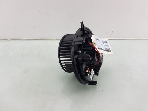 KACHEL VENTILATORMOTOR Audi A3 Limousine (8VS / 8VM), Auto-onderdelen, Airco en Verwarming, Audi, Gebruikt