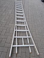 Dubbele ladder aluminium 7 meter, Doe-het-zelf en Bouw, Ladders en Trappen, Ladder, Ophalen of Verzenden, Zo goed als nieuw