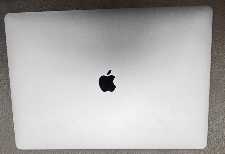 MacBook Pro 16 pouces (2019), Computers en Software, Apple Macbooks, Gebruikt, MacBook, 16 inch, 2 tot 3 Ghz, 1 TB of meer, 16 GB