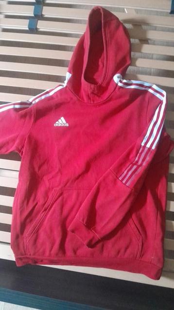Adidas hoodie (2) beschikbaar voor biedingen