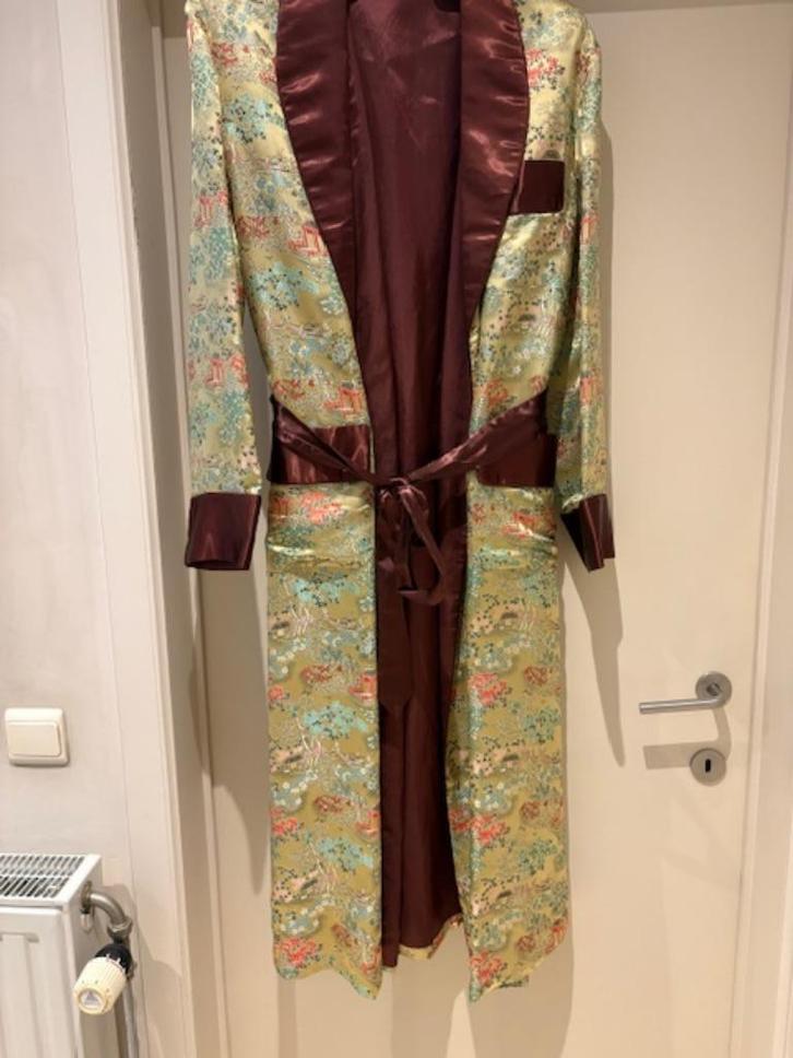 Oosterse kamerjas / kimono in goud brokade, Kleding | Dames, Overige Dameskleding, Zo goed als nieuw, Ophalen