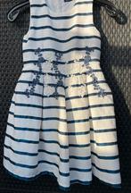 Wit met blauw gestreepte jurk River Woods - 8 jaar oud, Meisje, Zo goed als nieuw, Jurk of Rok, River Woods