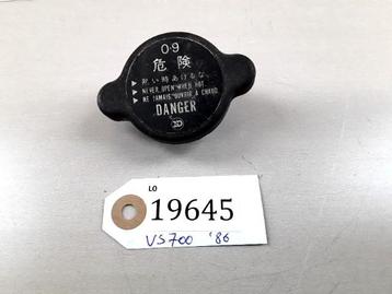 VS700 1985 - 1991 Suzuki Radiator Stop D1-36906 beschikbaar voor biedingen