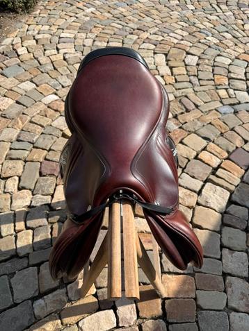 Zeer mooie CWD 2Gs met carbon afwerking, perfecte staat! beschikbaar voor biedingen