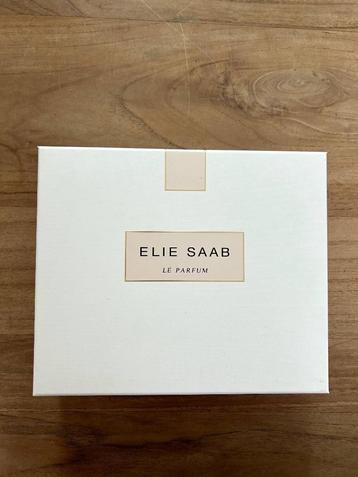 Elie Saab Le Parfum Eau de Toilette Giftset | Nieuw in doos  beschikbaar voor biedingen