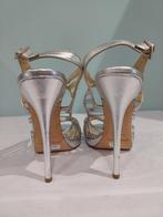 701C* Jimmy CHOO sexy zilveren volledig leren sandalen (40), Kleding | Dames, Schoenen, Overige kleuren, Verzenden, Schoenen met hoge hakken