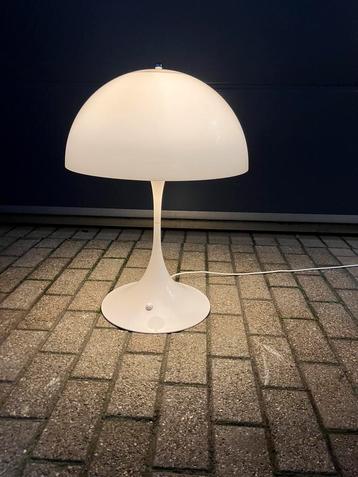 Vintage vloerlamp Panthella Louis Poulsen Verner Panton beschikbaar voor biedingen