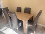 tafel en stoel in nieuwstaat, Huis en Inrichting, Tafels | Eettafels, Ophalen, Vierkant, Zo goed als nieuw, Vijf personen of meer
