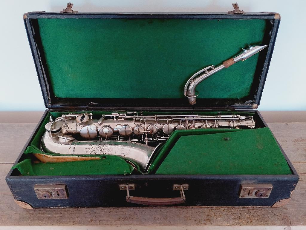 Kohlert & sohn saxofoon - jaren 1920-30, Musique & Instruments, Enlèvement, Utilisé, Alto, Avec valise