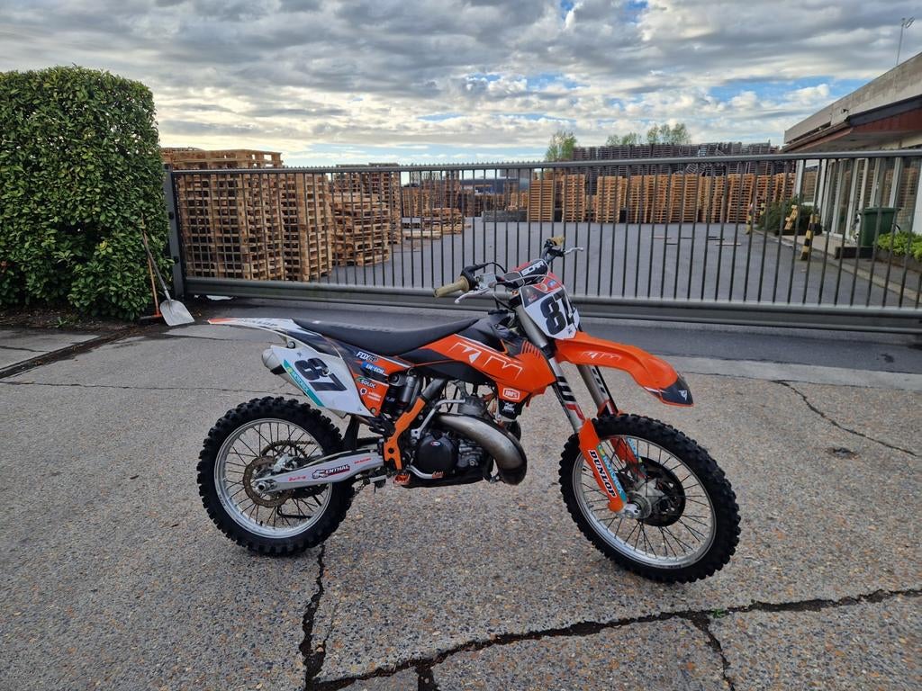 2015 ktm sx250, Motoren, Motoren | Ducati, Particulier, 1 cilinder, Sportuitlaat, Handgeschakeld, Occasion, Ophalen