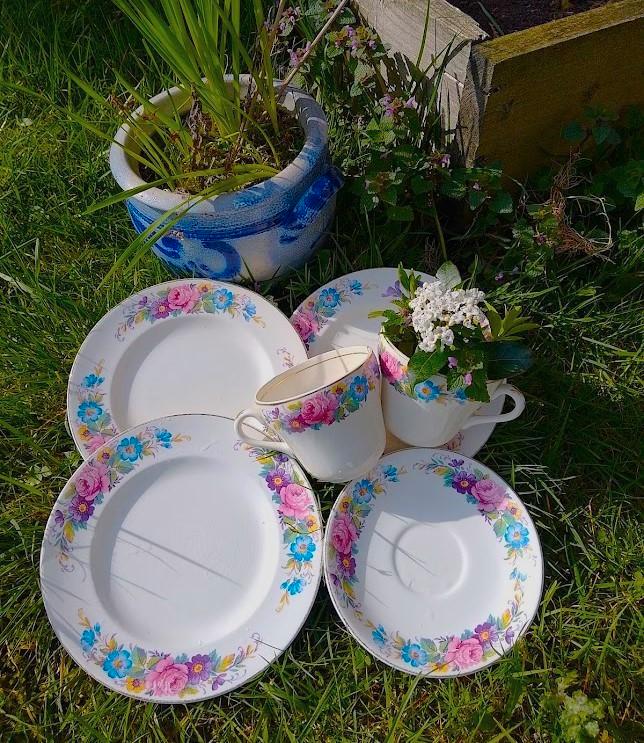 Servies lentesetje Engels, Antiquités & Art, Antiquités | Services (vaisselle) pièces, Enlèvement