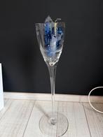Glas met steel van 60 cm en blauw glas met druiventrossen, Ophalen, Zo goed als nieuw