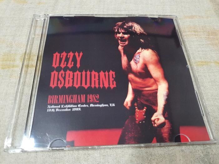 CD - OZZY  OSBOURNE - Live Birmingham 1982, CD & DVD, CD | Hardrock & Metal, Neuf, dans son emballage, Envoi