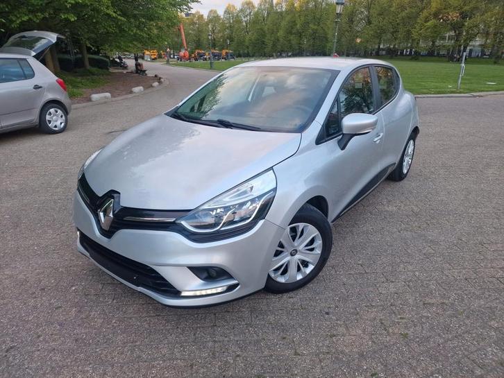 Renault Clio 0.9 Tce benzineketting 136000 km jaar 2018, Auto's, Renault, Particulier, Clio, ABS, Airbags, Airconditioning, Bluetooth