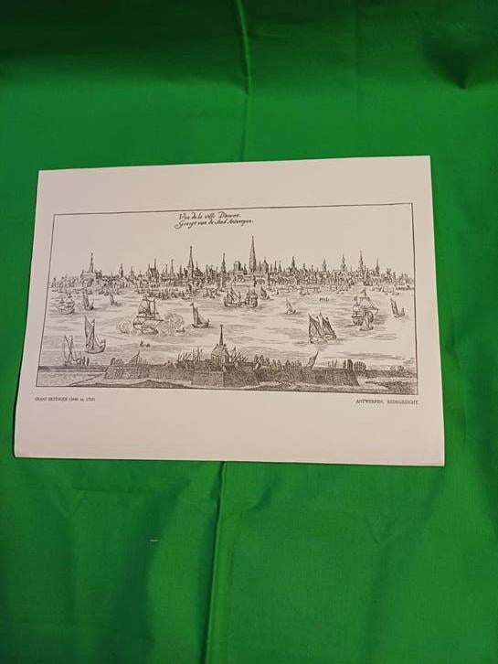 Gravure d'un paysage urbain depuis la rive gauche de la vill, 18 cm, Eau-forte, Enlèvement ou Envoi, 35 cm