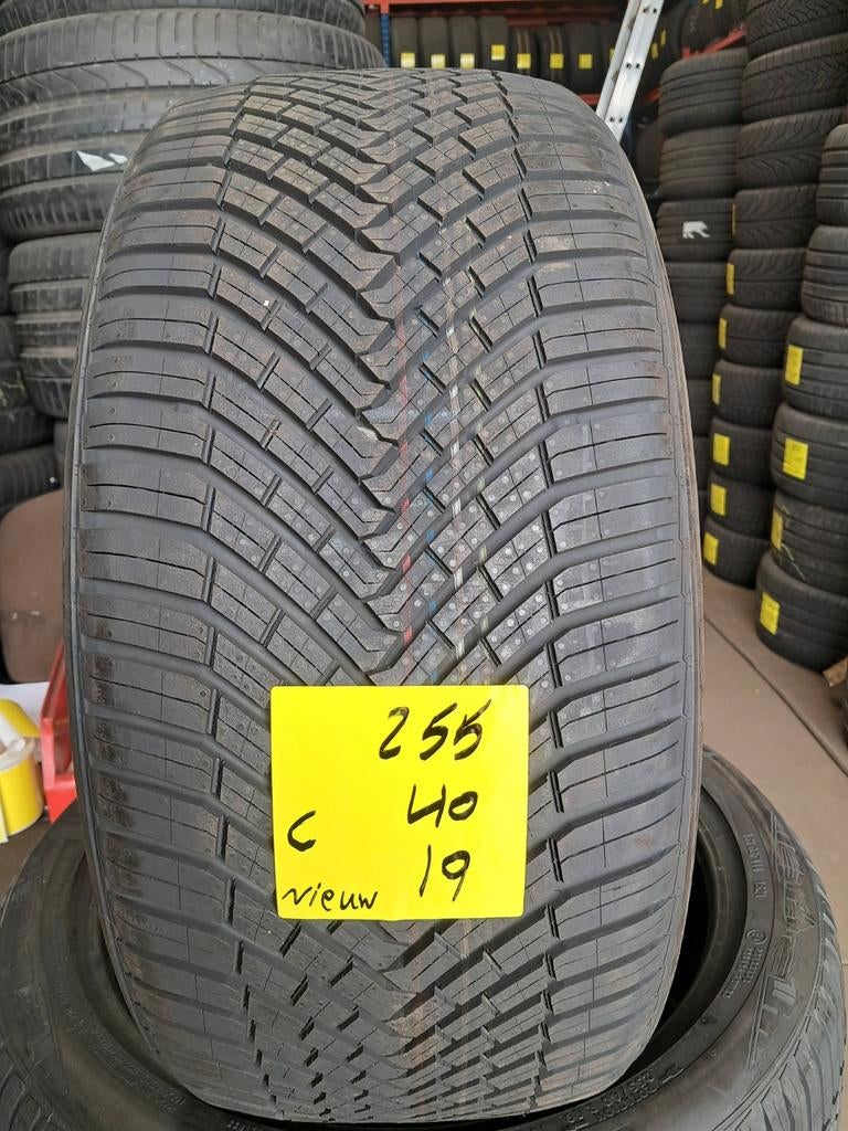 255/40/19 255/40r19 255/40/19 allseason demo nieuwe, Ophalen, BMW