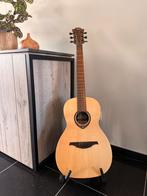 Lag Tramontane Parlor T270PE Elektro Akoestische Gitaar, Ophalen, Zo goed als nieuw